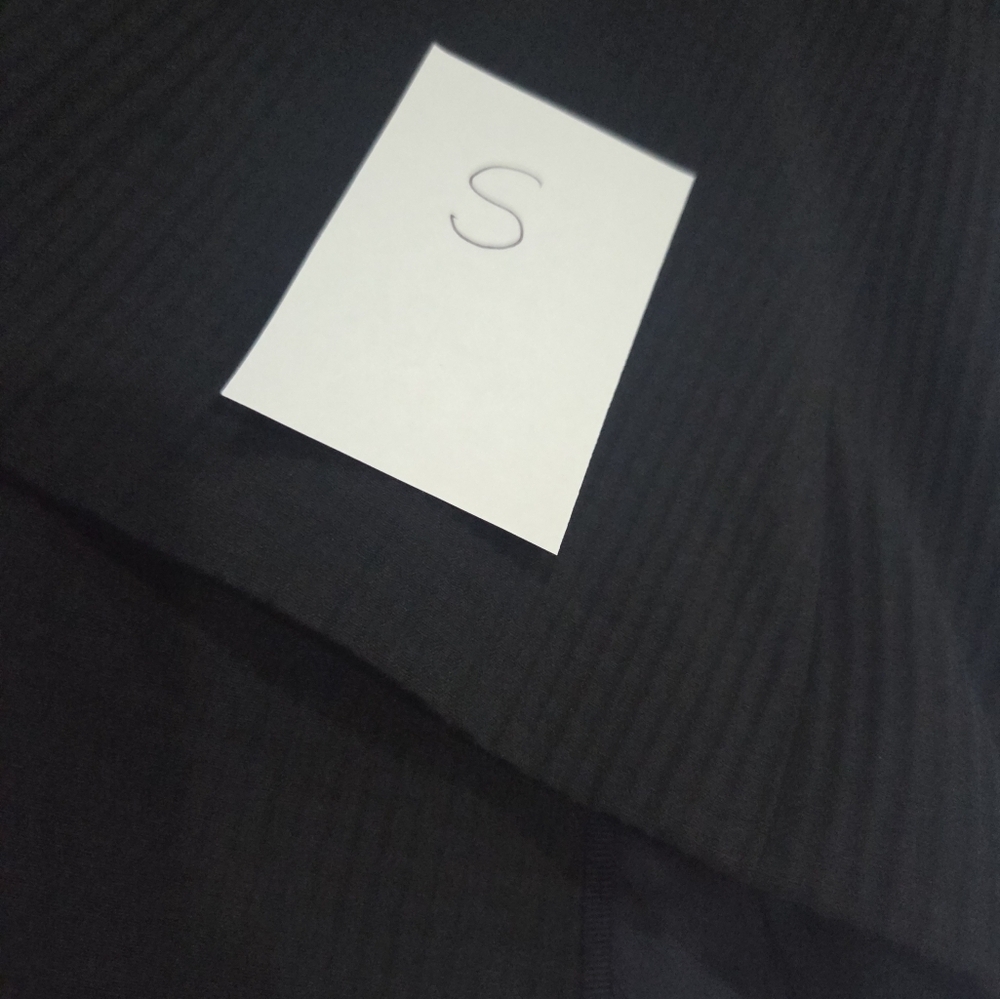 Brooks Brothers Elegant Black Textured two Buttons Women's Blazer Sz.4P - Picture 12 of 12